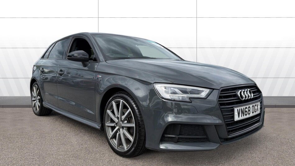 Audi A3 35 TFSI Black Edition 5dr S Tronic Petrol Hatchback